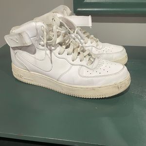 White Air Force 1 Mid Size 10